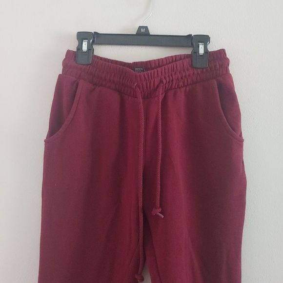 Forever 21 burgundy cuffed sweat pant / joggers - Picture 3 of 6